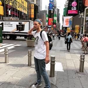 Meet your Posher, Evan